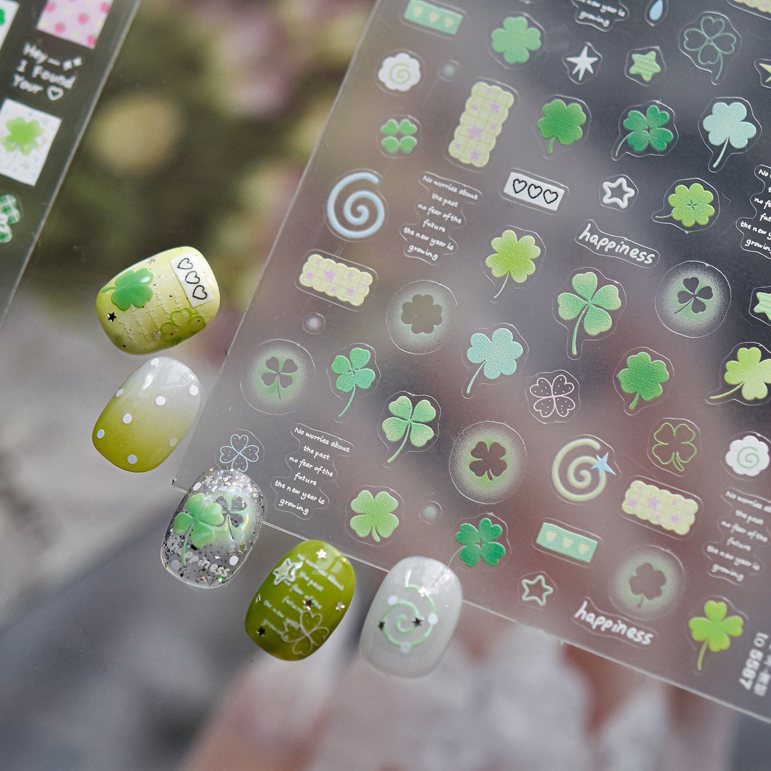 Spring Leaves Nail Art Sticker - Musical Instrument Images recension och pris