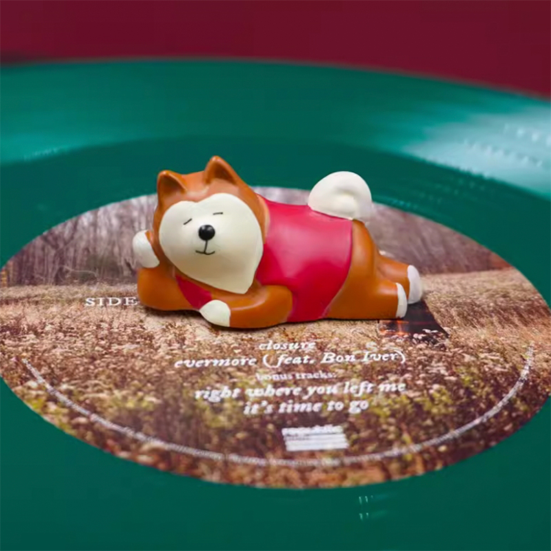 Cartoon Record Player Pressure - Musical Instrument Vector recension och pris