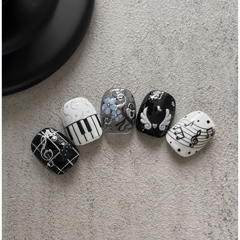 5D Retro Music Style Nail Stic - Musical Instrument Images recension och pris