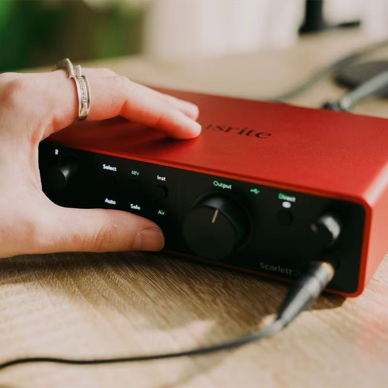 Forster Scarlet for 2i2 Quad G - Musical Instrument Book recension och pris