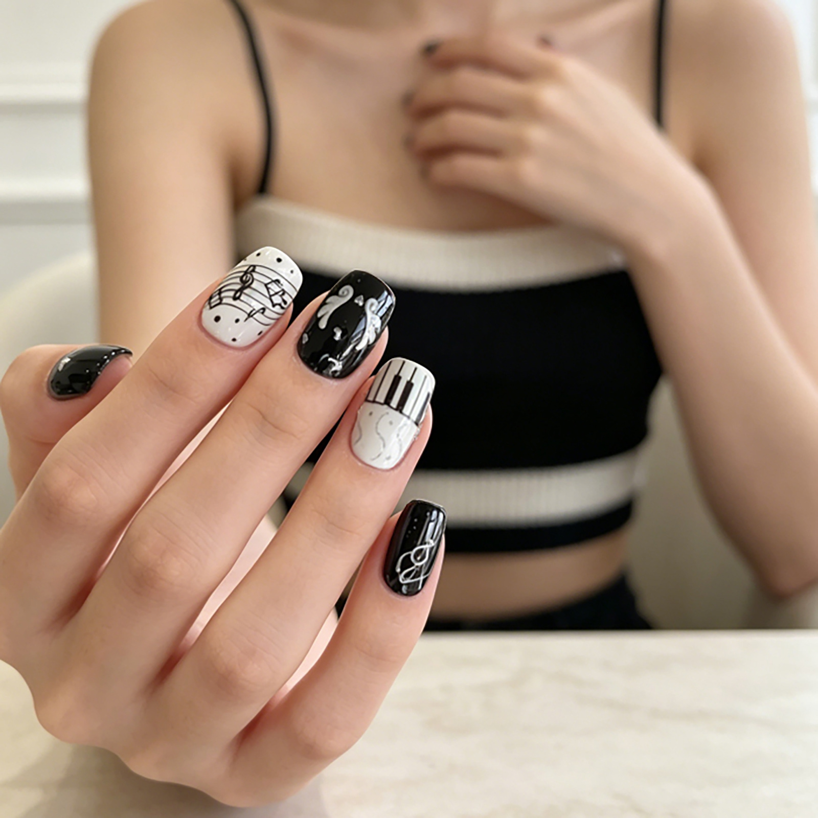 Black White Piano Note Nail St - Musical Instrument Images recension och pris